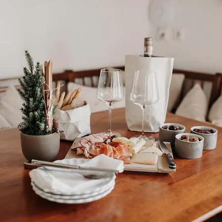 Enjoythealps - Barbara Флахау